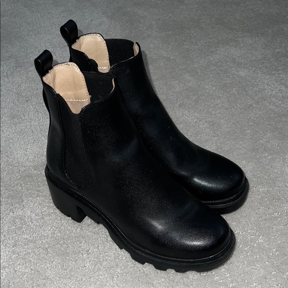 Steve Madden Black Ankle Boots